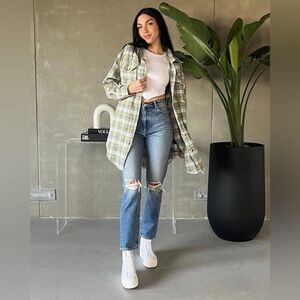 Rolla’s Dusters Jeans highrise slim rigid distressed knee medium wash sz 26